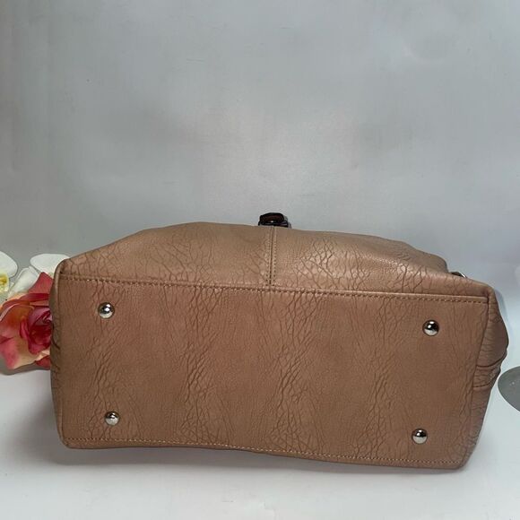 Black Rivit Shoulder Bag - Picture 6 of 10